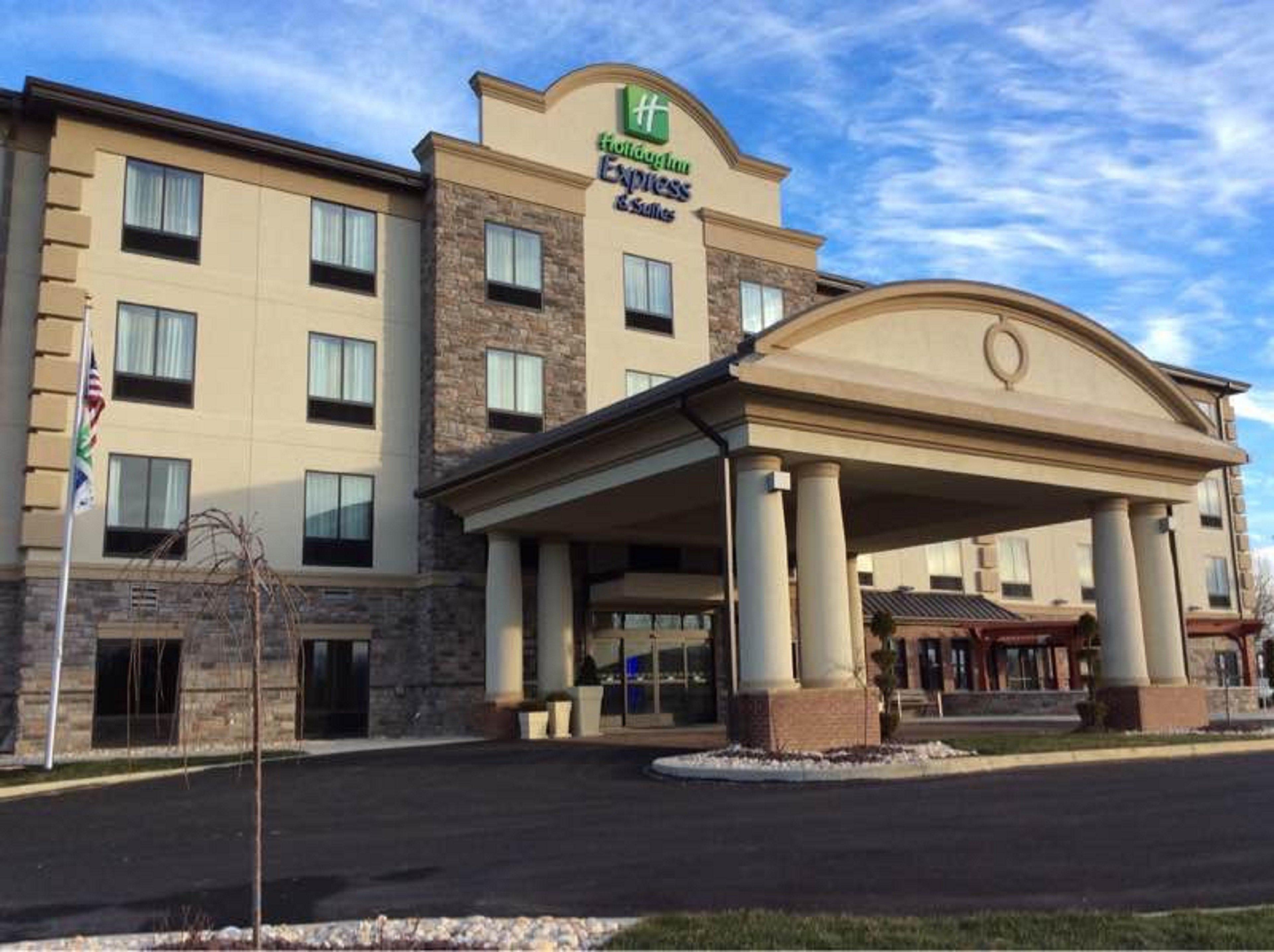 Holiday Inn Express & Suites Butler By Ihg Exteriér fotografie